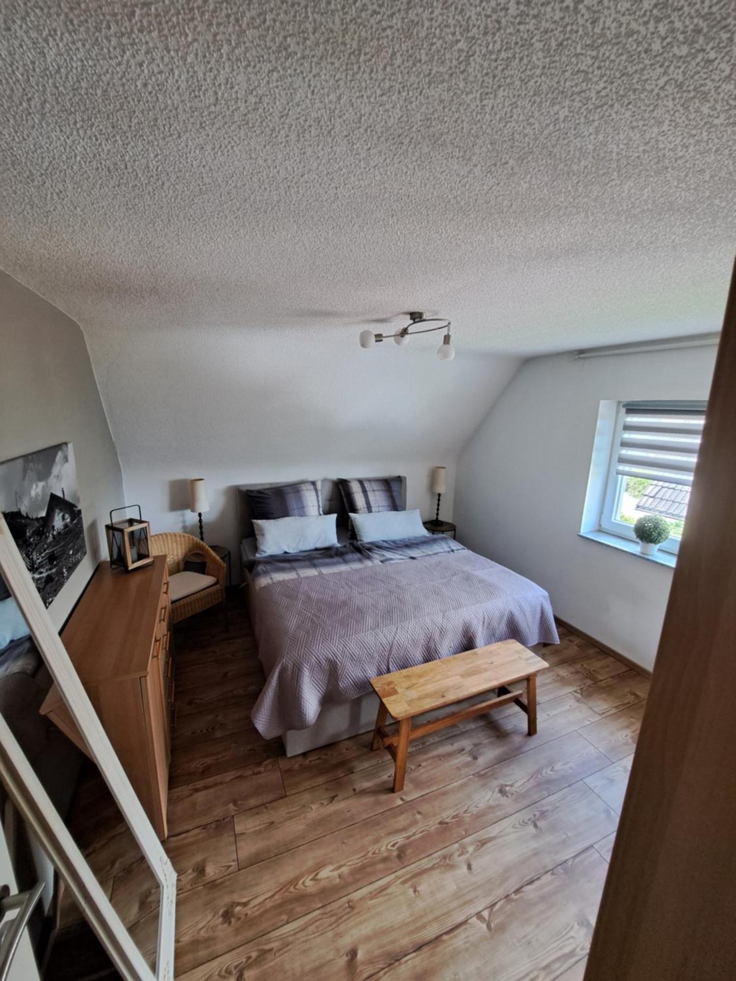 Wunderschoenes 2 Zimmer Apartment Inkl. Parkplatz Asbach  Exterior foto